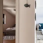 Apartment Wisteria On *