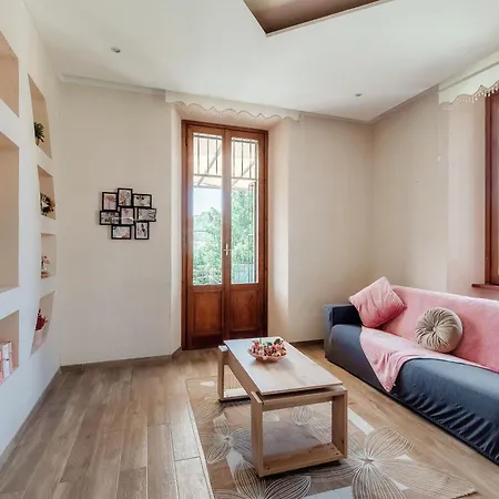 Wisteria On Apartman Como