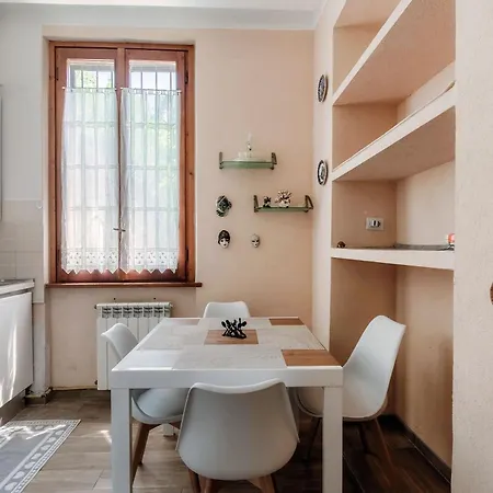 Wisteria On Apartman Como